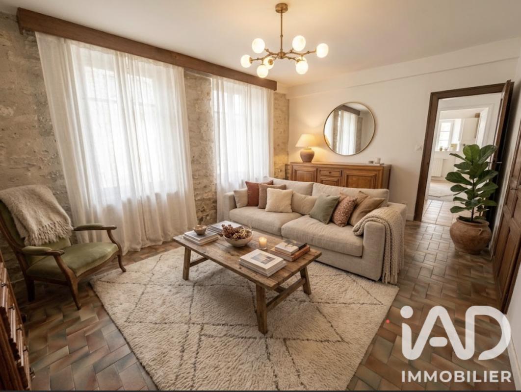 Maison 5 Pièce(s) Saint-Sulpice-de-Favières - Photo 2
