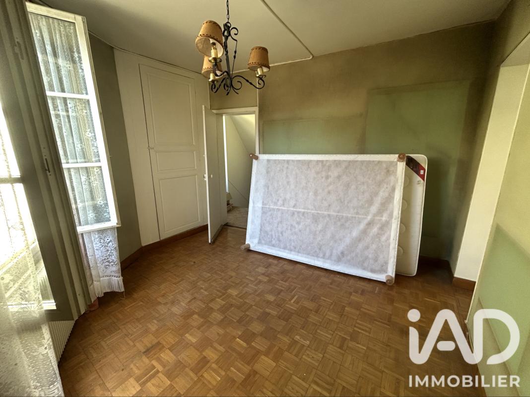 Maison 5 Pièce(s) Saint-Sulpice-de-Favières - Photo 15