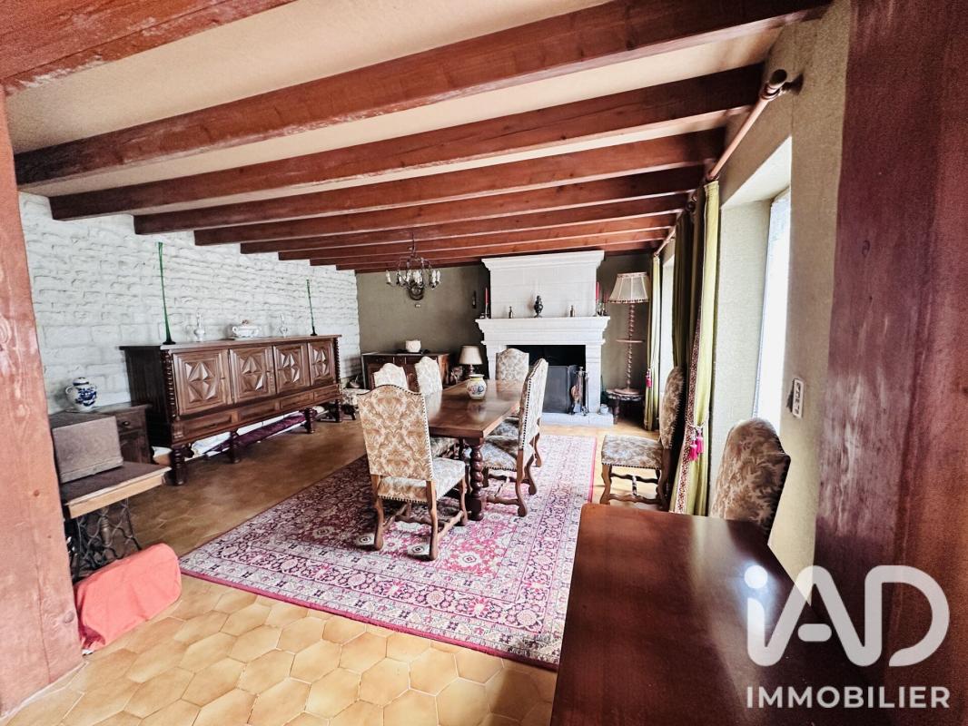 Maison 4 Pièce(s) Gimeux - Photo 1