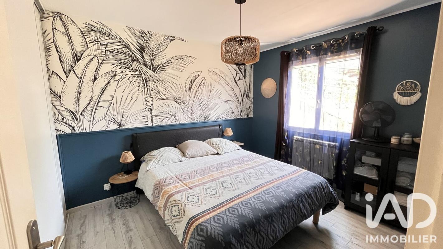 Maison 5 Pièce(s) Villechenève - Photo 11
