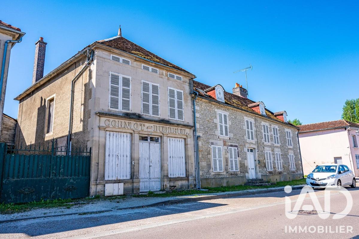 Maison 12 Pièce(s) Dienville