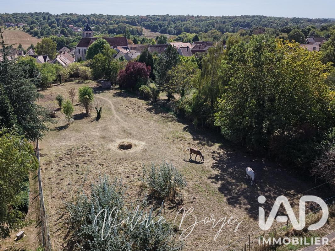 Terrain  Beautheil-Saints