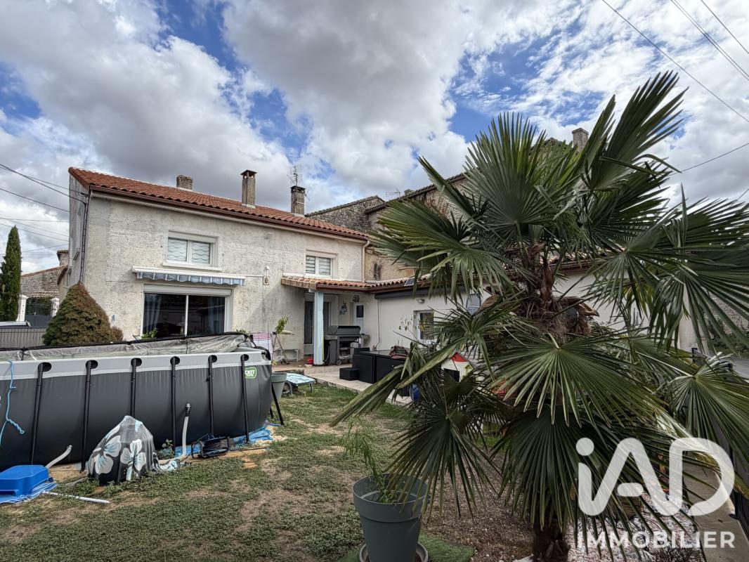 Maison 4 Pièce(s) Champniers
