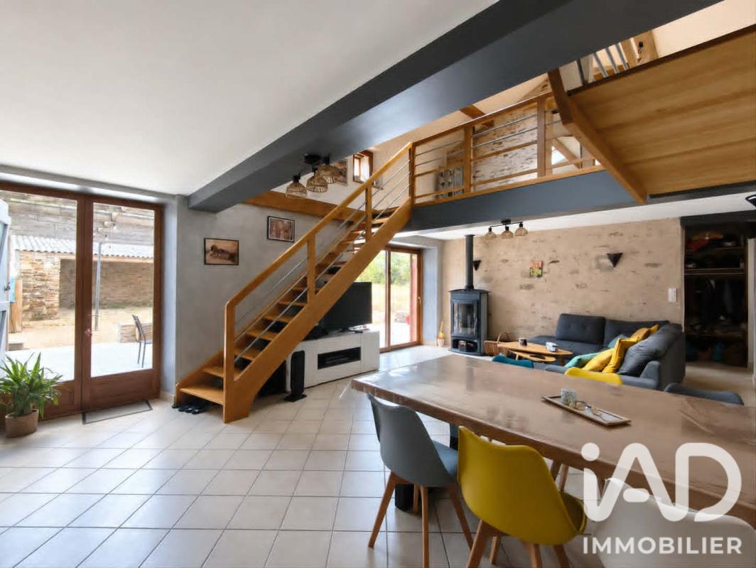 Maison 6 Pièce(s) Saint-Martin-des-Noyers - Photo 3