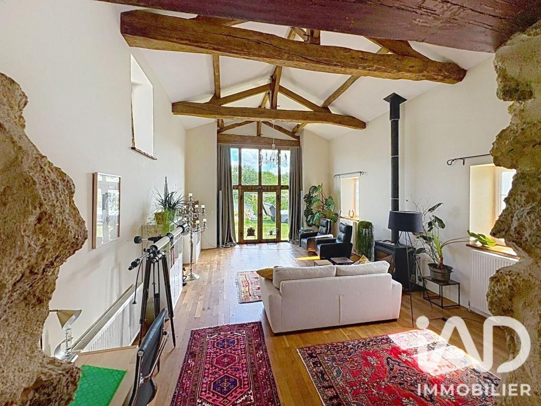 Maison 8 Pièce(s) Moncoutant-sur-Sèvre - Photo 2