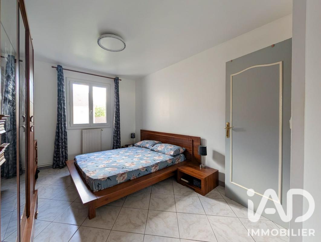 Maison 5 Pièce(s) Jouy-le-Moutier - Photo 11