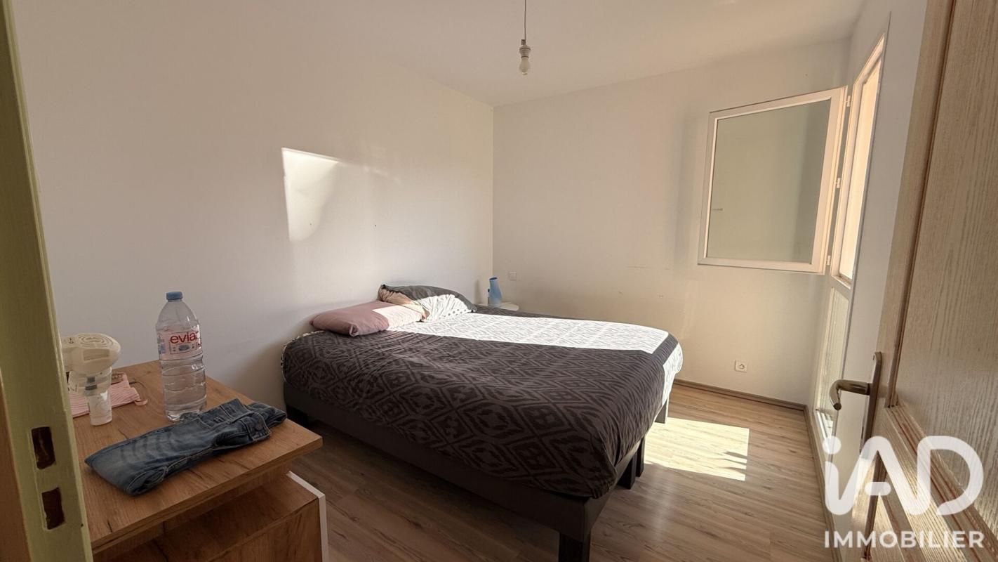 Maison 4 Pièce(s) Ambierle - Photo 10