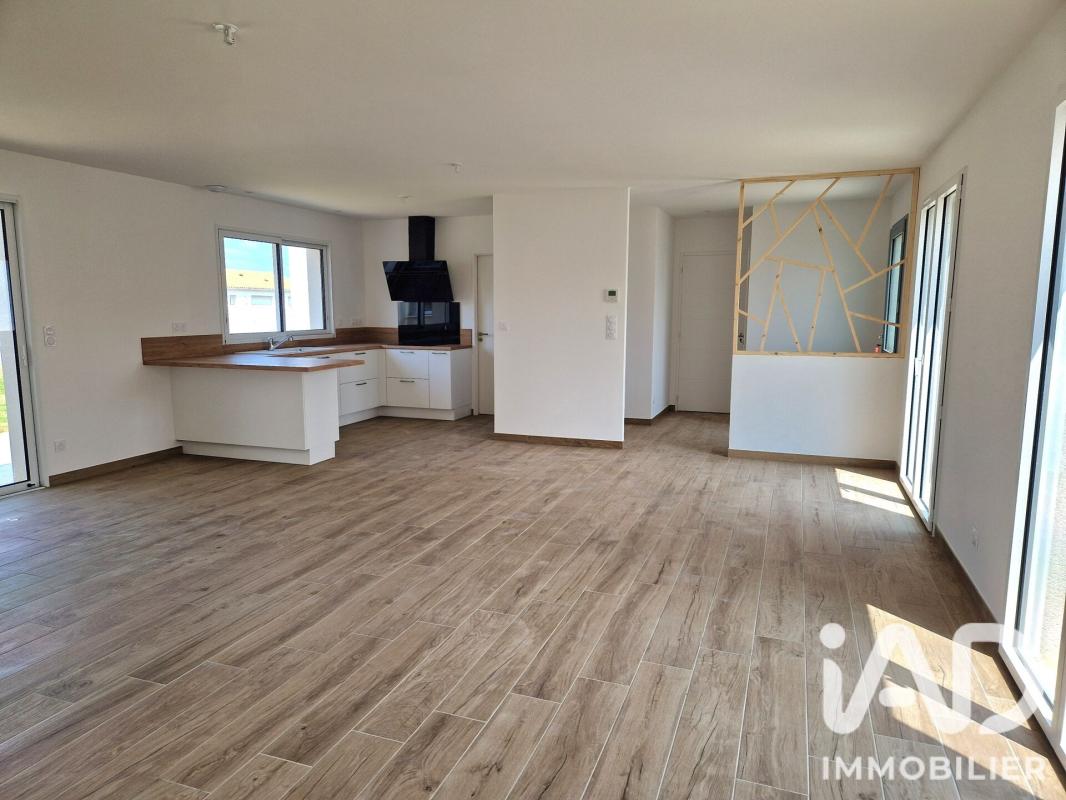 Maison 5 Pièce(s) Échillais - Photo 2