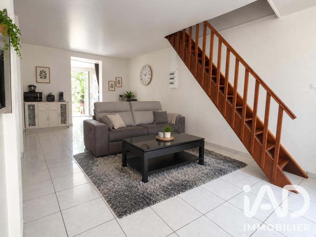 Maison de ville 3 Pièce(s) Bruyères-sur-Oise
