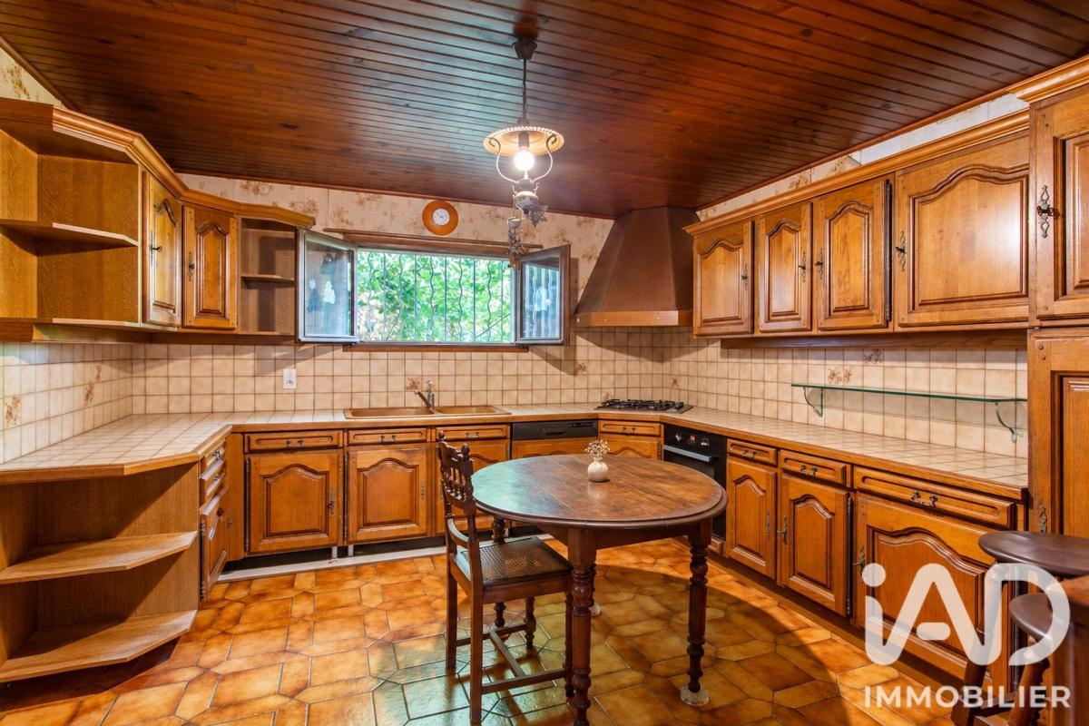 Maison 9 Pièce(s) Fontvieille - Photo 11