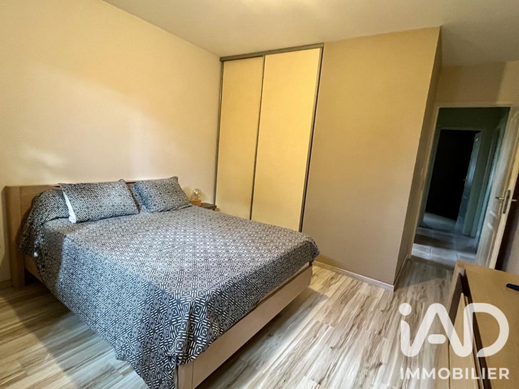 Maison 5 Pièce(s) Prignac-et-Marcamps - Photo 9