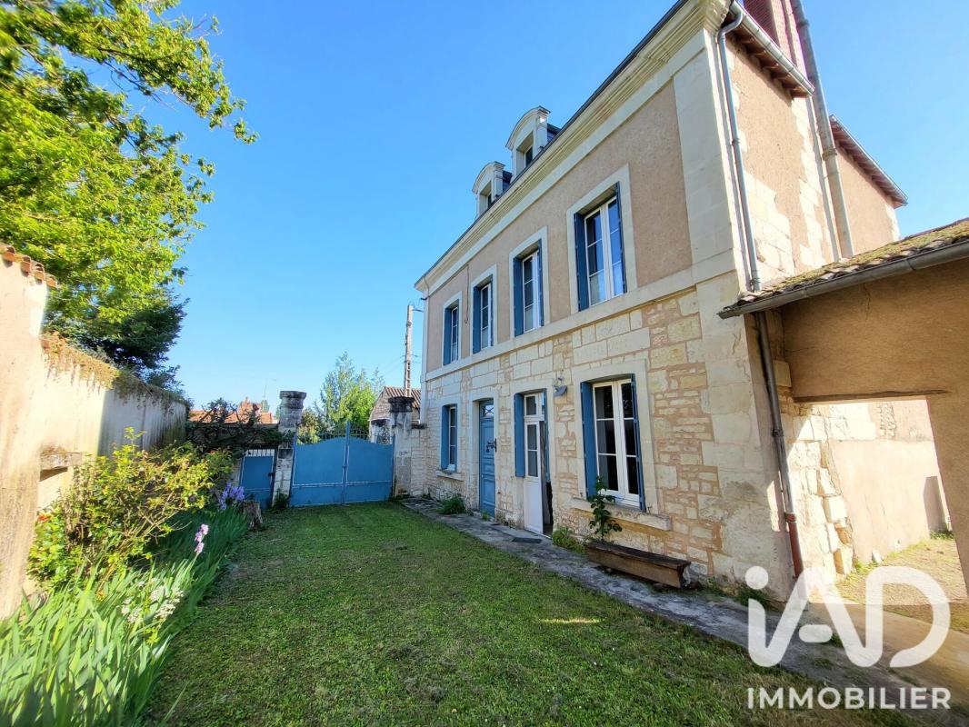 Maison traditionnelle 5 Pièce(s) Naintré