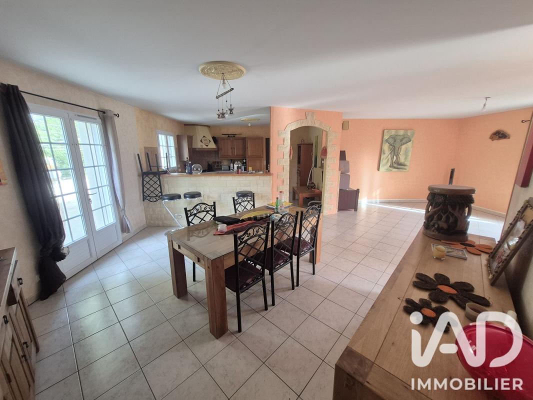 Maison 5 Pièce(s) Cherveux - Photo 2