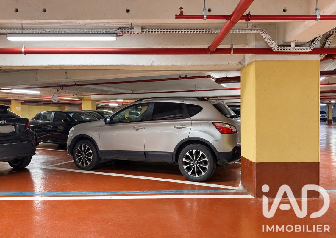 Parking  Paris 8eme Arrondissement - Photo 3