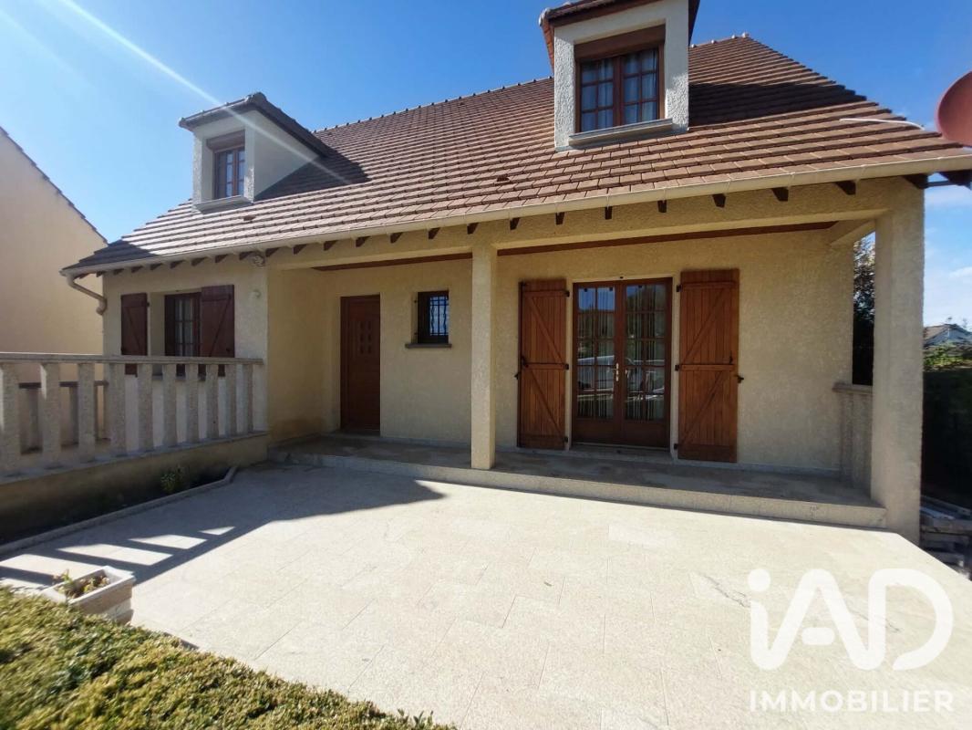 Maison 7 Pièce(s) La Chapelle-la-Reine - Photo 2