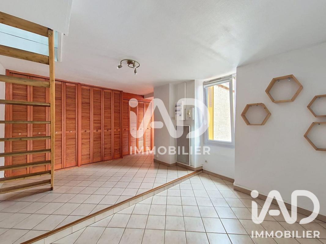 Appartement 2 Pièce(s) Corbeil-Essonnes