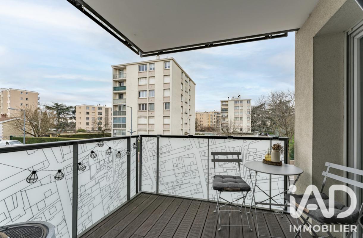 Appartement 3 Pièce(s) Vénissieux