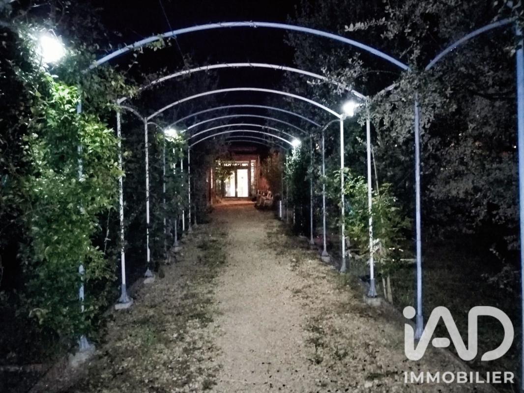 Immeuble  Venasque - Photo 13