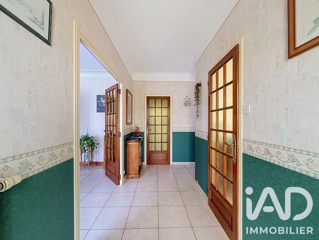 Maison 7 Pièce(s) Vouillé - Photo 22