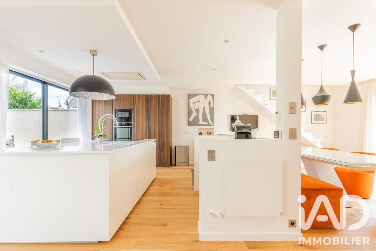 Maison 7 Pièce(s) Le Plessis-Robinson - Photo 2