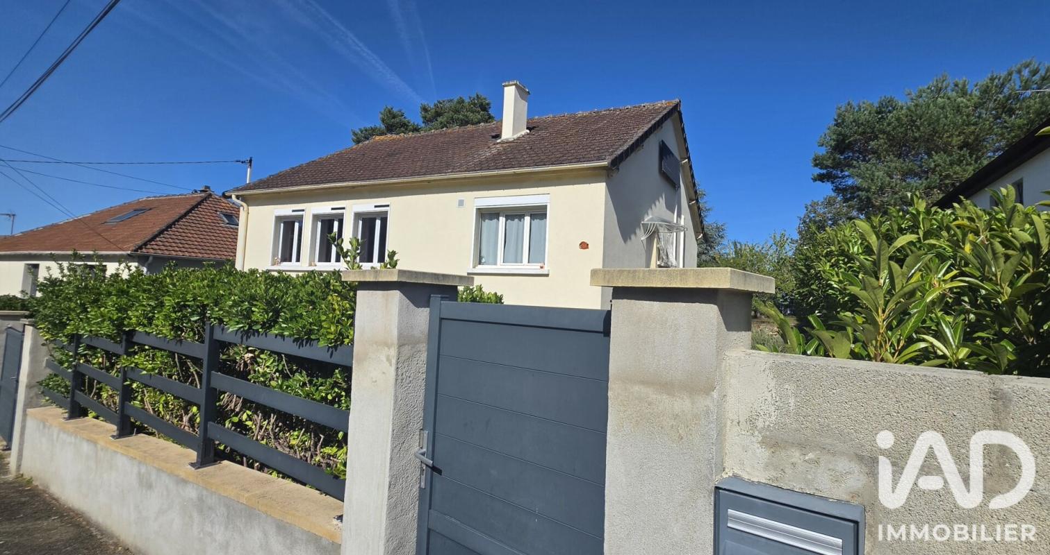 Maison 4 Pièce(s) Épernon