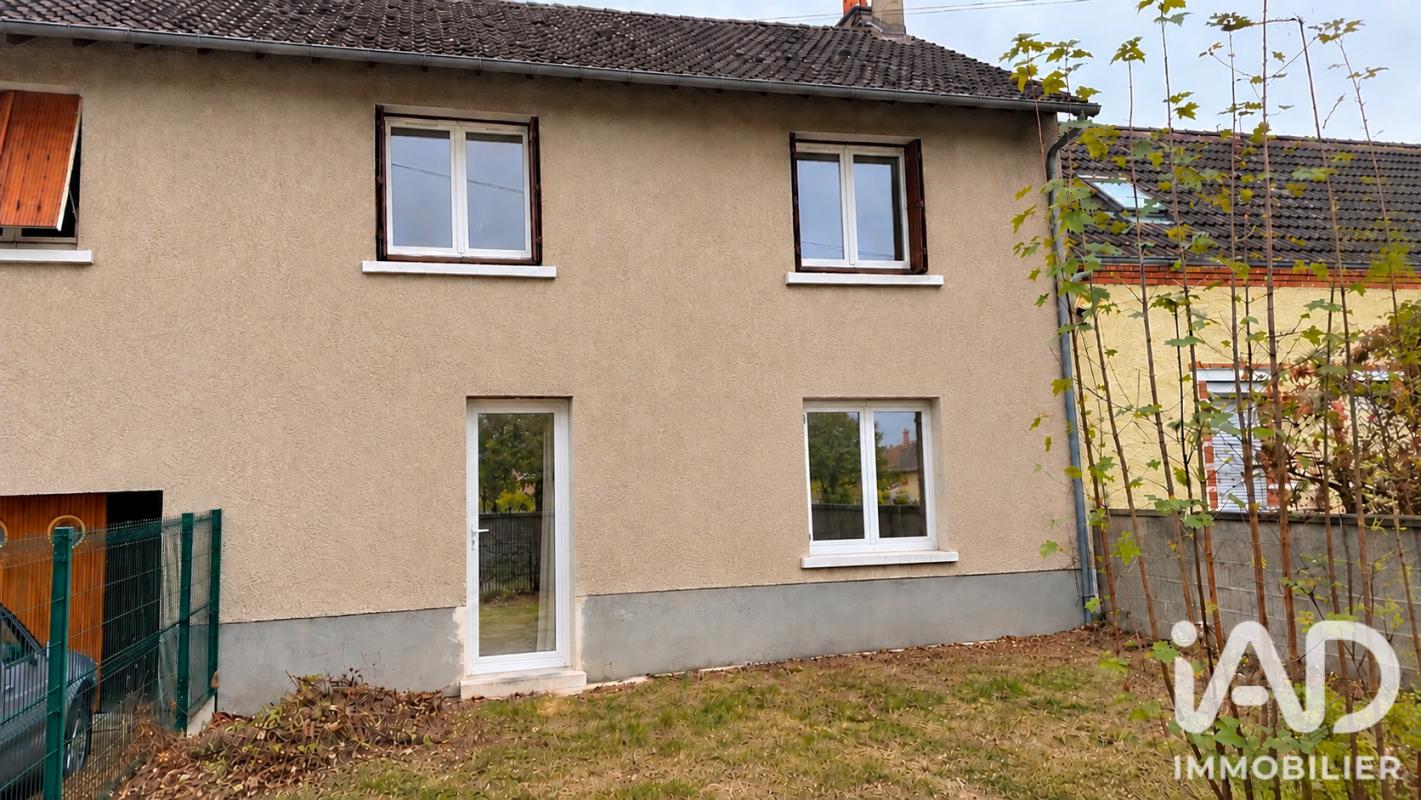 Maison 4 Pièce(s) Vierzon