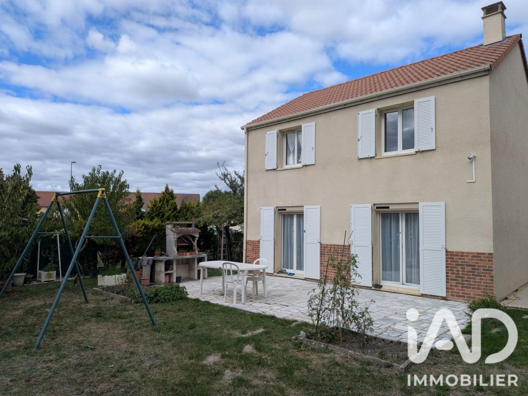 Maison 5 Pièce(s) Menucourt