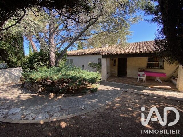 Maison 6 Pièce(s) Roquebrune-sur-Argens
