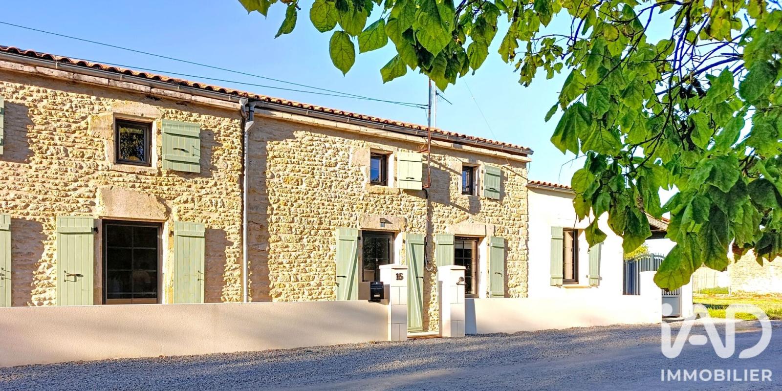 Maison 5 Pièce(s) Genouillé - Photo 3