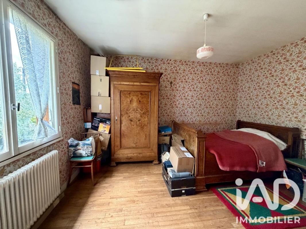 Maison 5 Pièce(s) Saint-Georges-de-Noisné - Photo 14