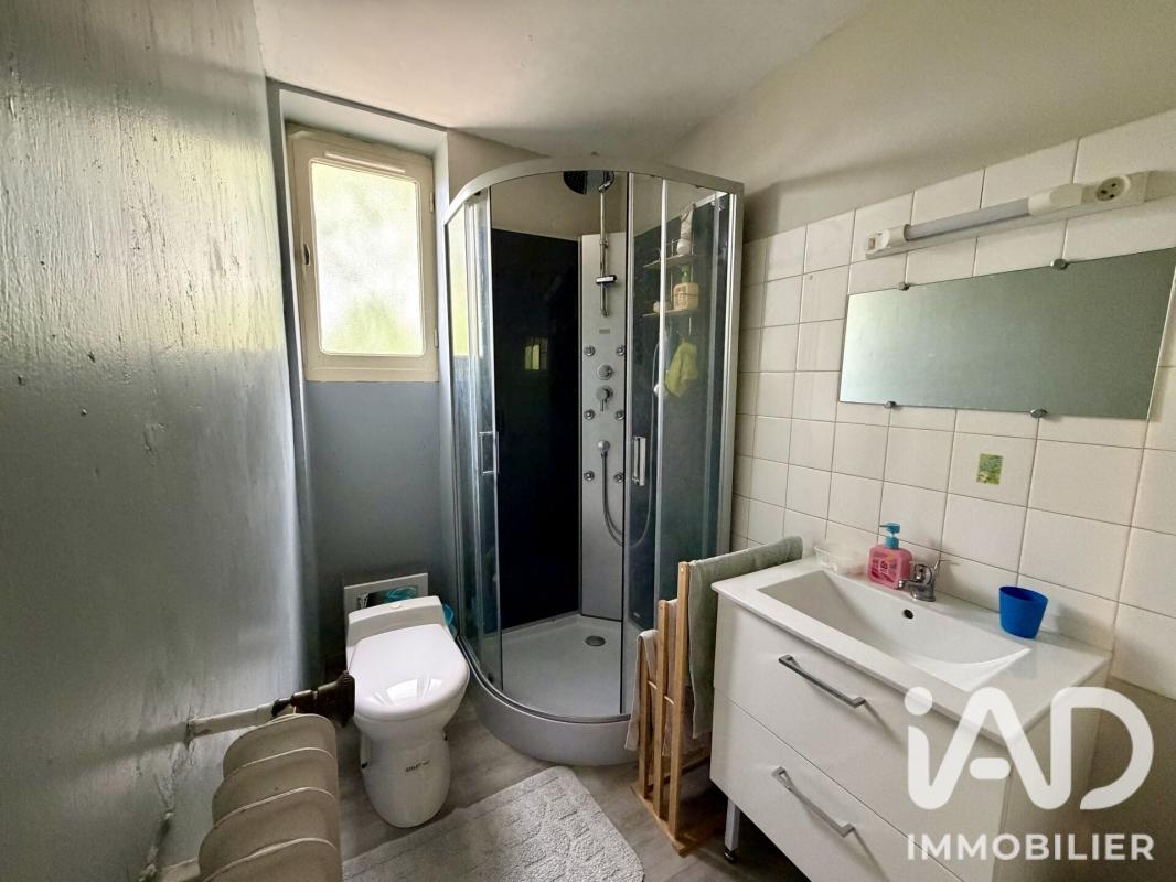Maison 5 Pièce(s) Saint-Georges-de-Noisné - Photo 16