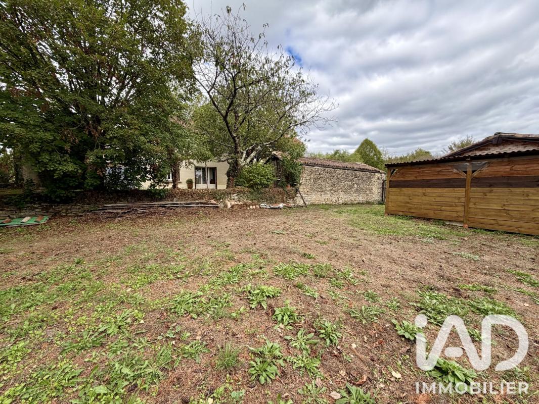 Maison 5 Pièce(s) Saint-Georges-de-Noisné - Photo 18
