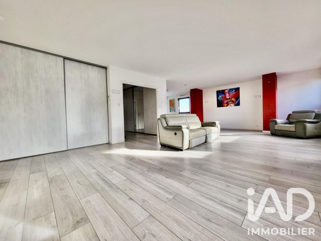 Appartement 5 Pièce(s) Saint-Étienne - Photo 2