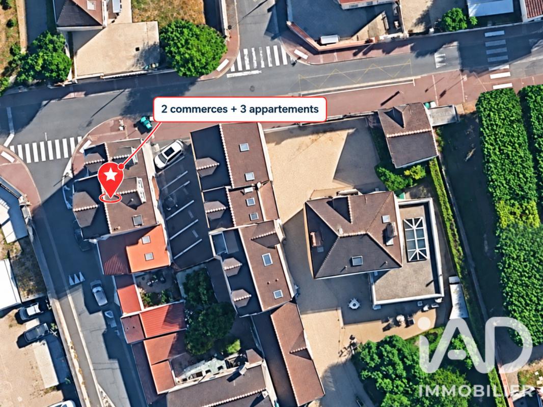 Immeuble  Combs-la-Ville - Photo 2