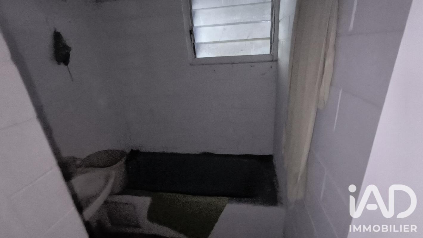 Maison 4 Pièce(s) Saint-Louis - Photo 8