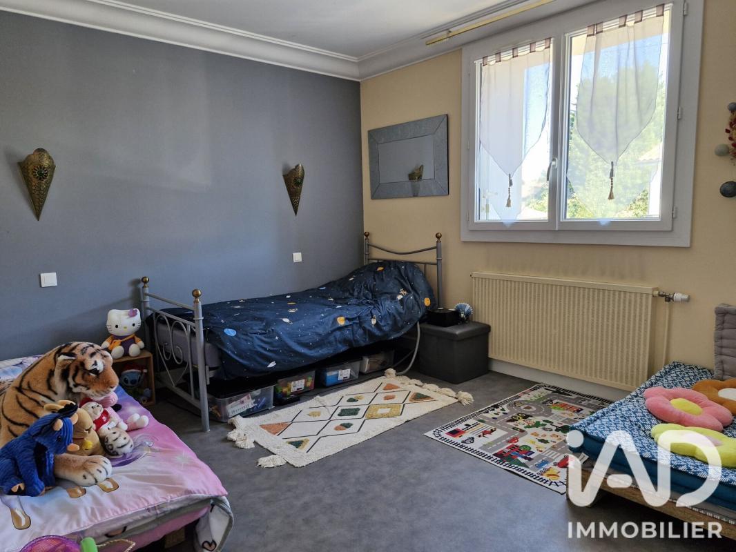 Maison 6 Pièce(s) Ruffec - Photo 9