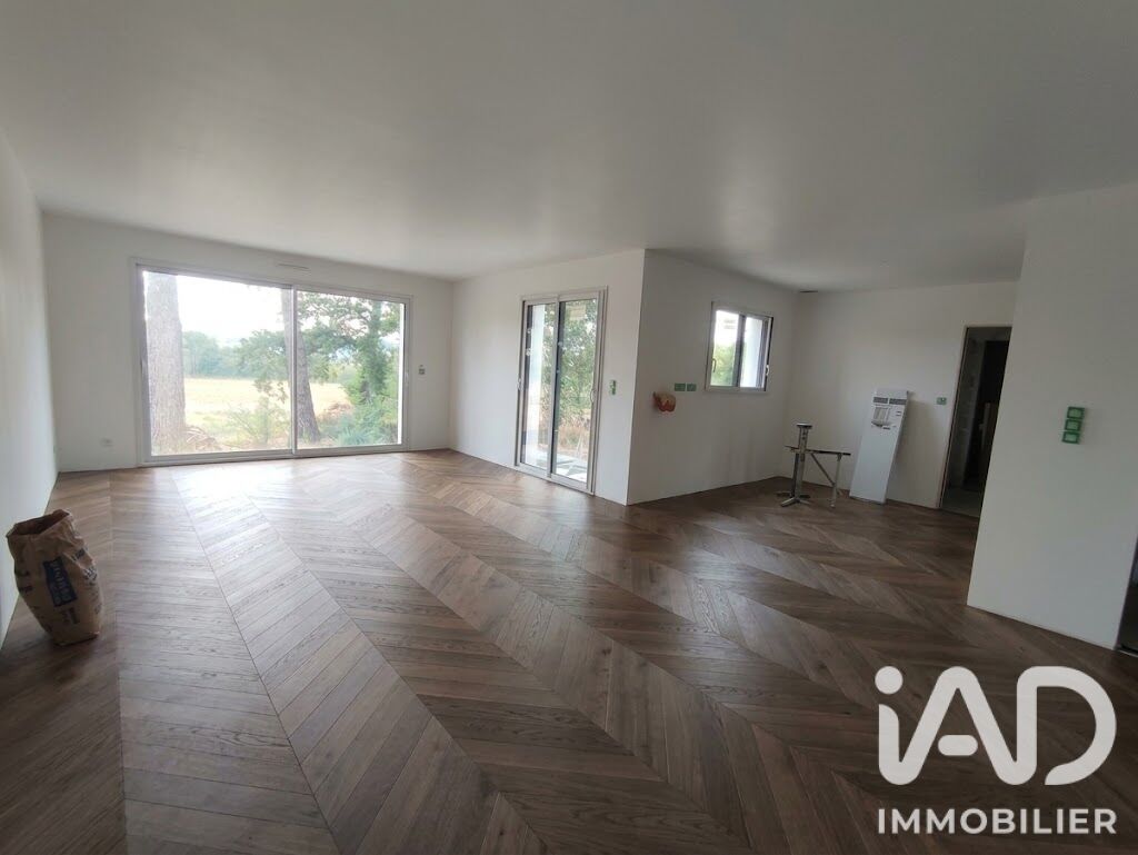 Maison 6 Pièce(s) Saint-Perreux - Photo 2