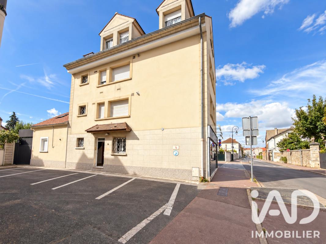 Immeuble  Combs-la-Ville - Photo 2