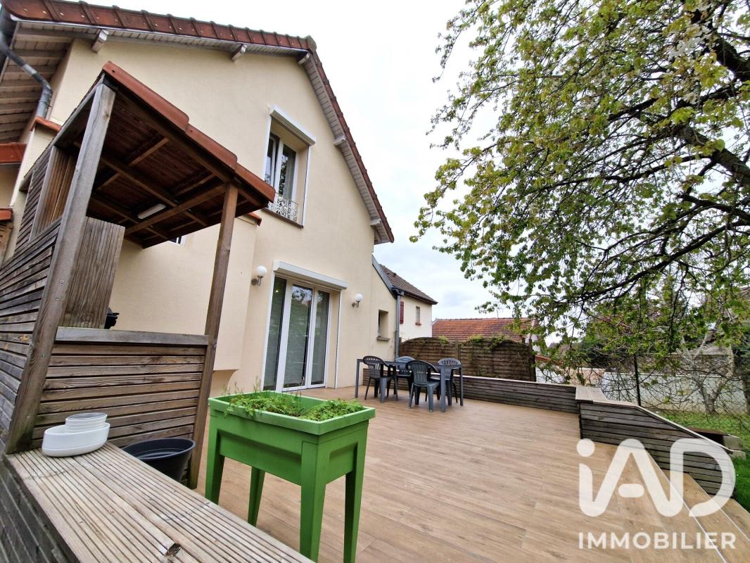 Maison 7 Pièce(s) Ormesson-sur-Marne