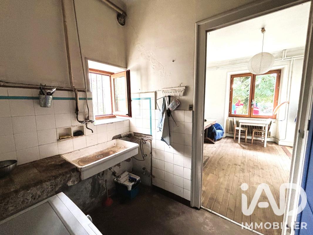 Maison 6 Pièce(s) La Bâtie-Montgascon - Photo 3