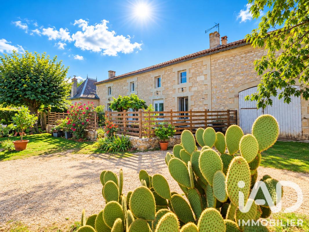 Maison 14 Pièce(s) Saint-Martin-la-Pallu - Photo 3