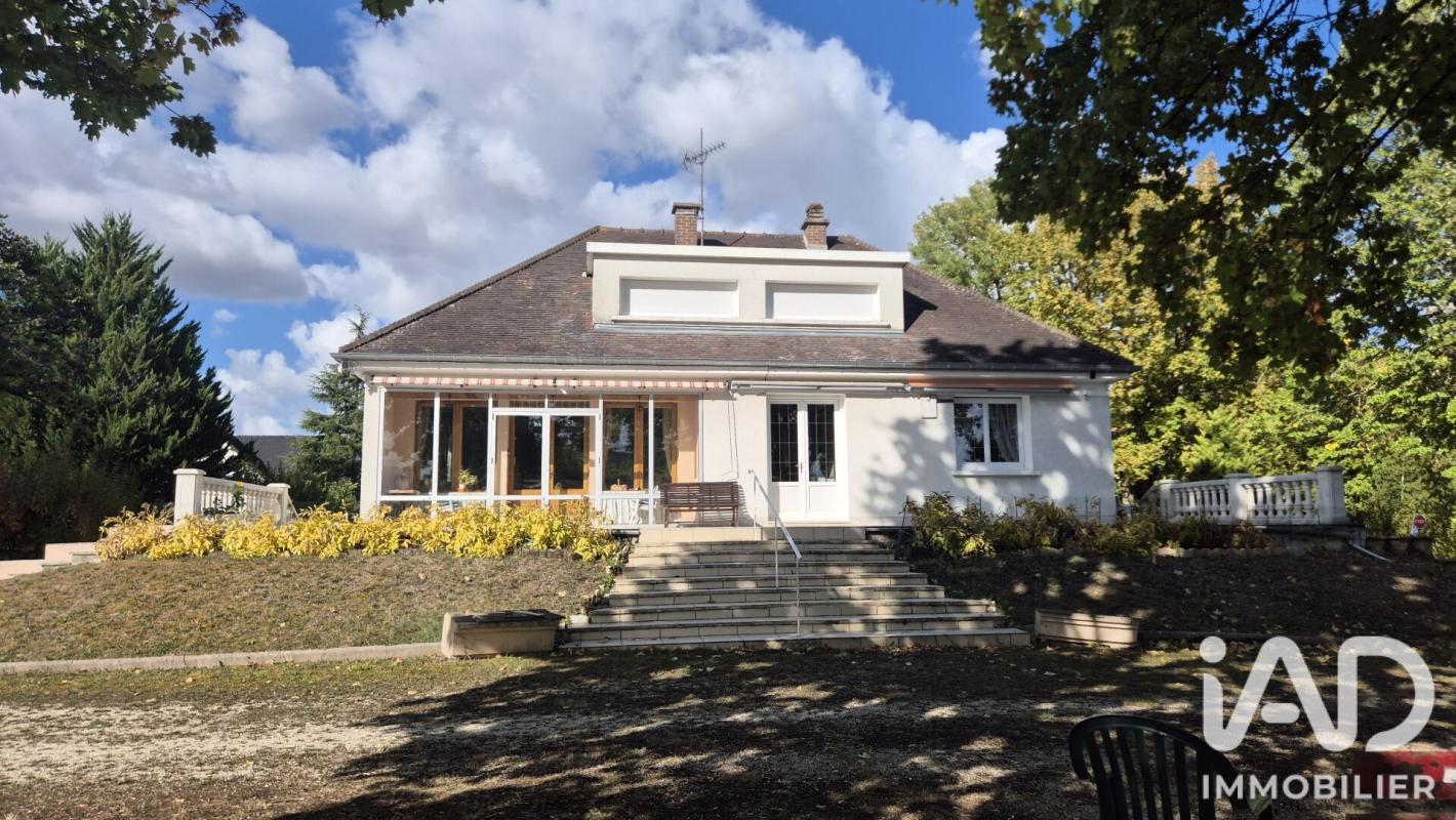 Maison 7 Pièce(s) Buchères