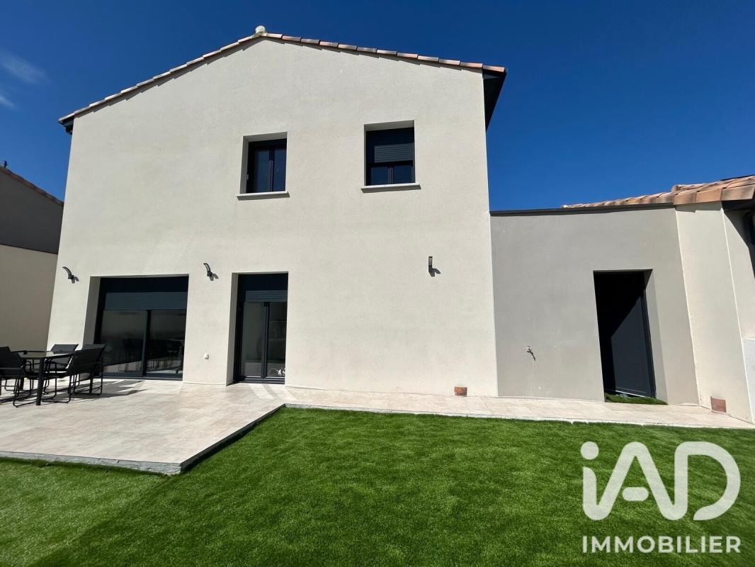 Maison 5 Pièce(s) Vias