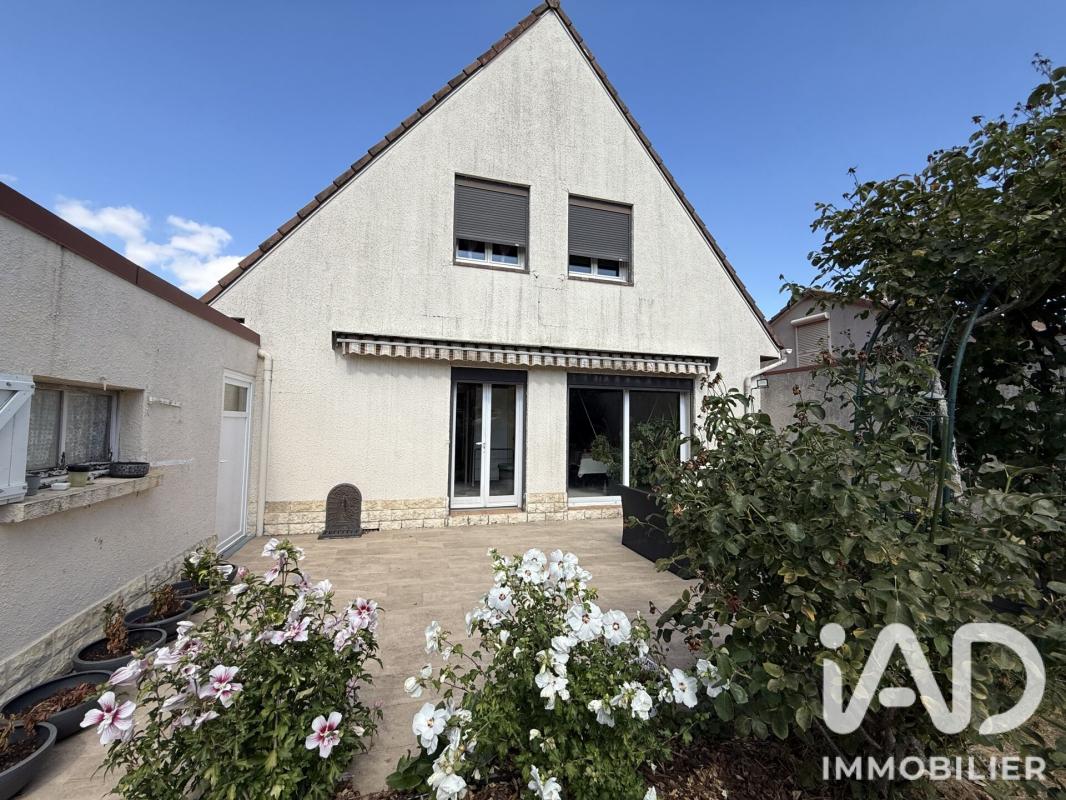 Maison 5 Pièce(s) Vaux-le-Pénil