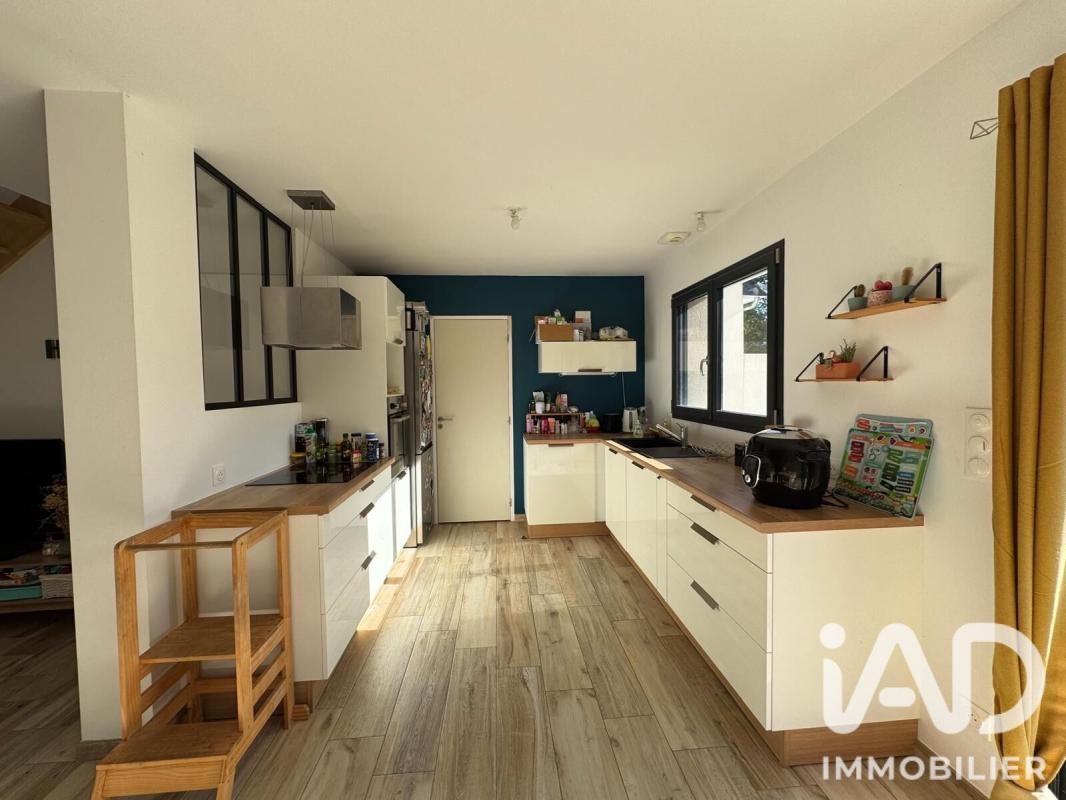 Maison 5 Pièce(s) Les Garennes sur Loire - Photo 4
