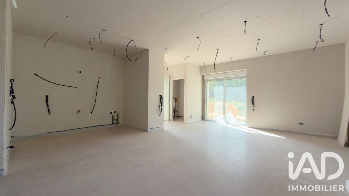Appartement 3 Pièce(s) Montferrand-le-Château - Photo 1