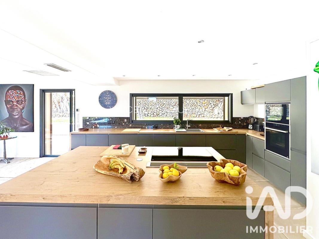 Maison 7 Pièce(s) Sanary-sur-Mer - Photo 8