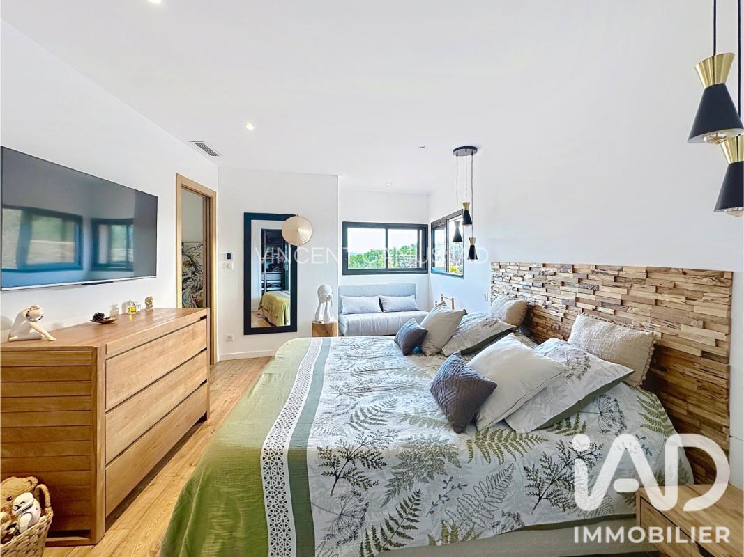 Maison 7 Pièce(s) Sanary-sur-Mer - Photo 9