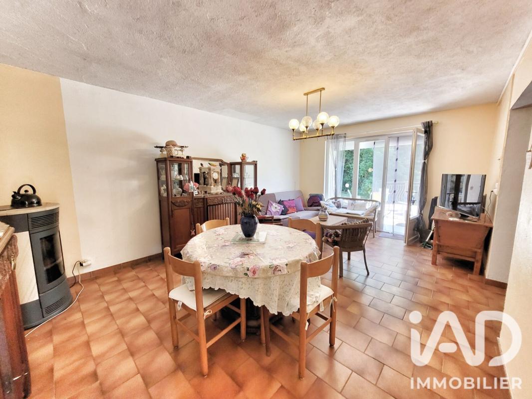 Maison 5 Pièce(s) Saint-Andéol-de-Fourchades - Photo 11