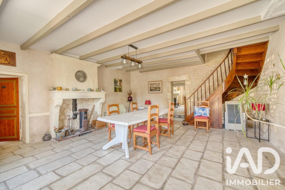 Maison 10 Pièce(s) Saint-Romain-de-Benet - Photo 2